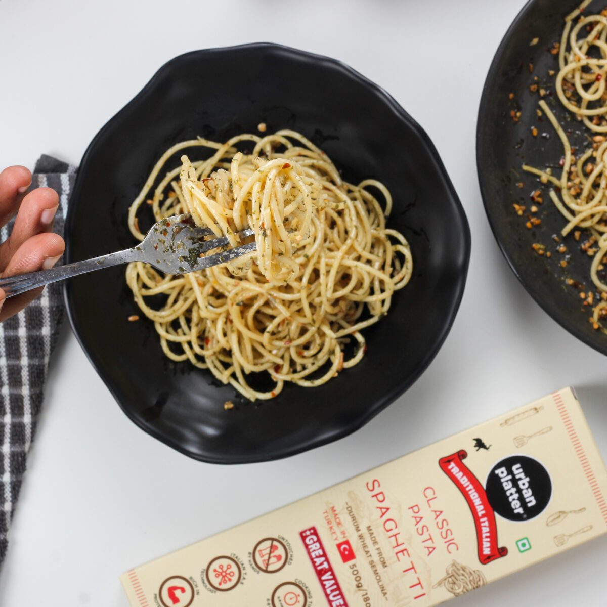 Traditional Italian Classic Spaghetti Pasta