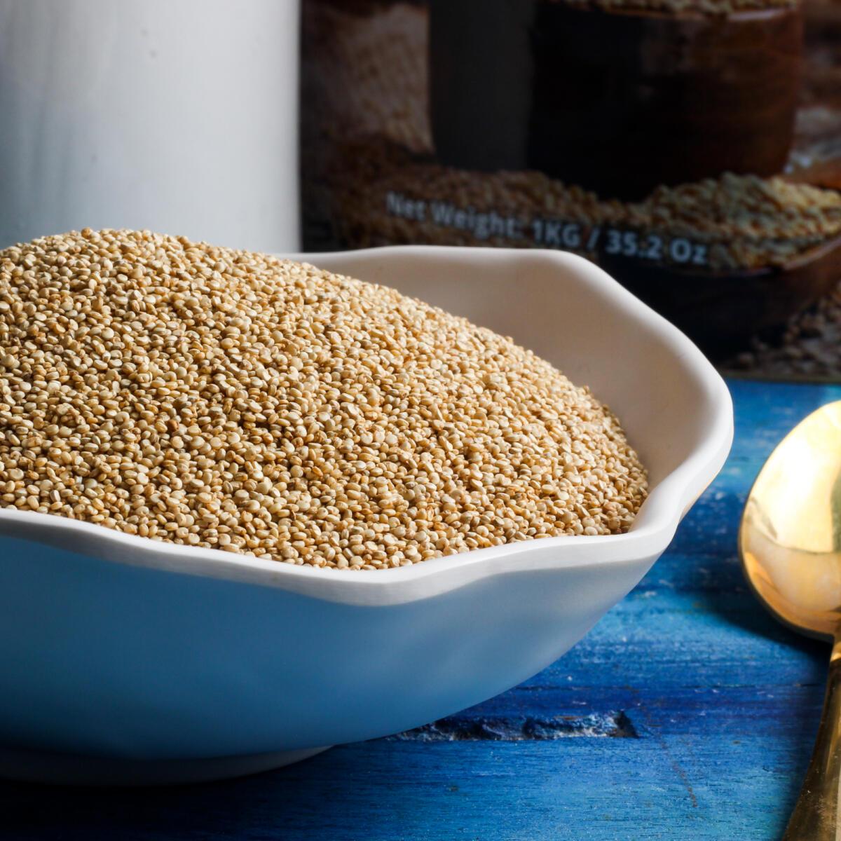 Whole White Indian Quinoa Grain